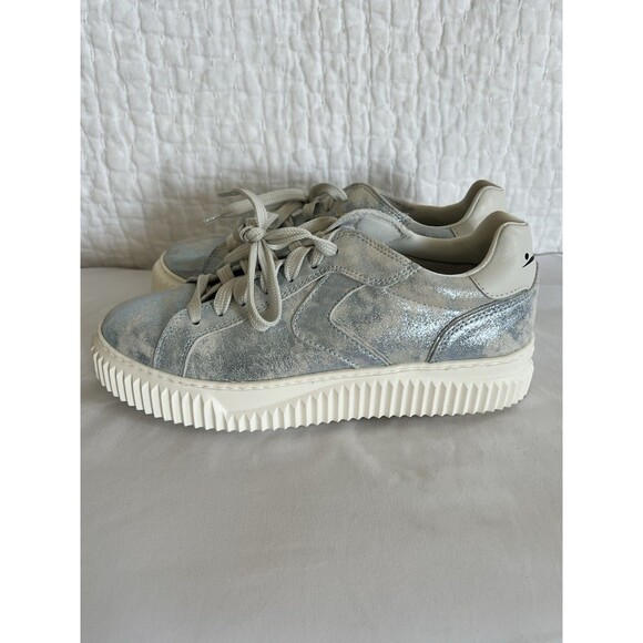 Voile Blanche Pale Blue Metallic Sneakers Size 38 (7.5) EUC - Picture 5 of 10